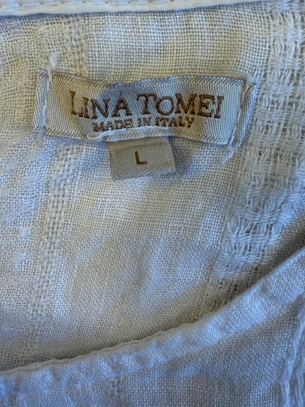 Lina Tomei White Linen Top - Picture 4 of 6
